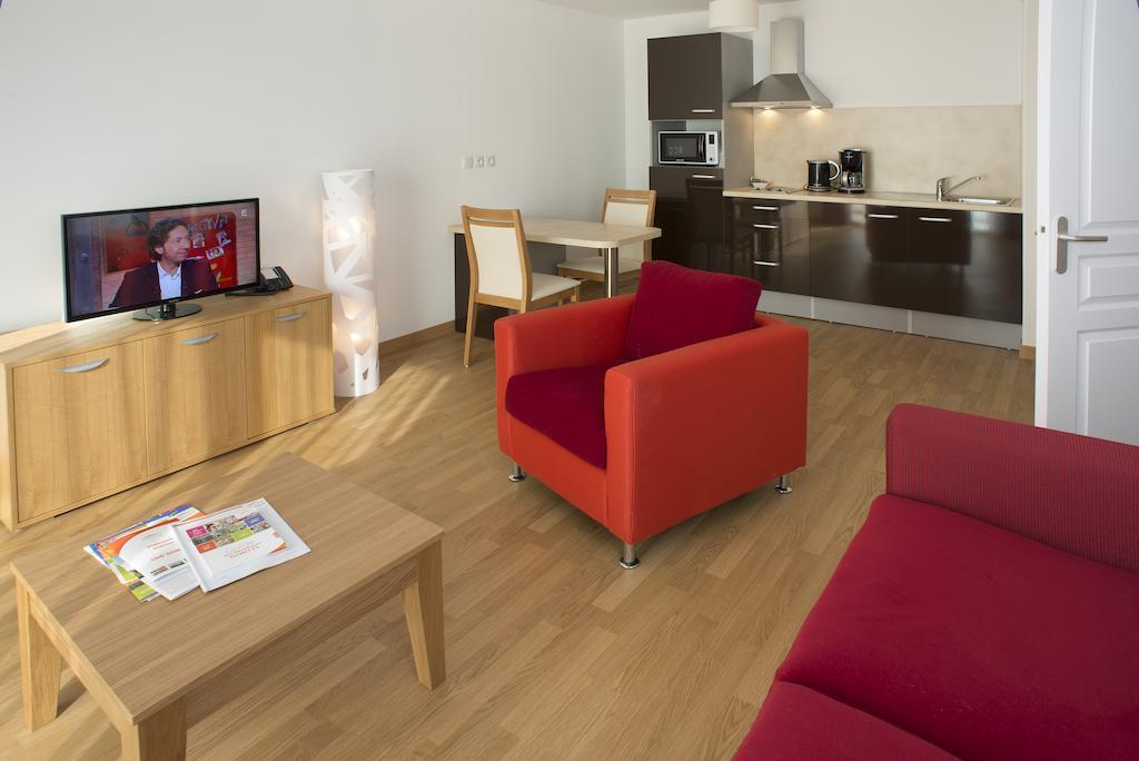 Aparthotel Domitys Les Cigales du Lubéron Cavaillon Habitación foto