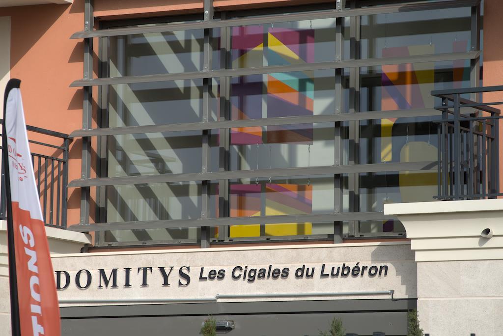 Aparthotel Domitys Les Cigales du Lubéron Cavaillon Exterior foto